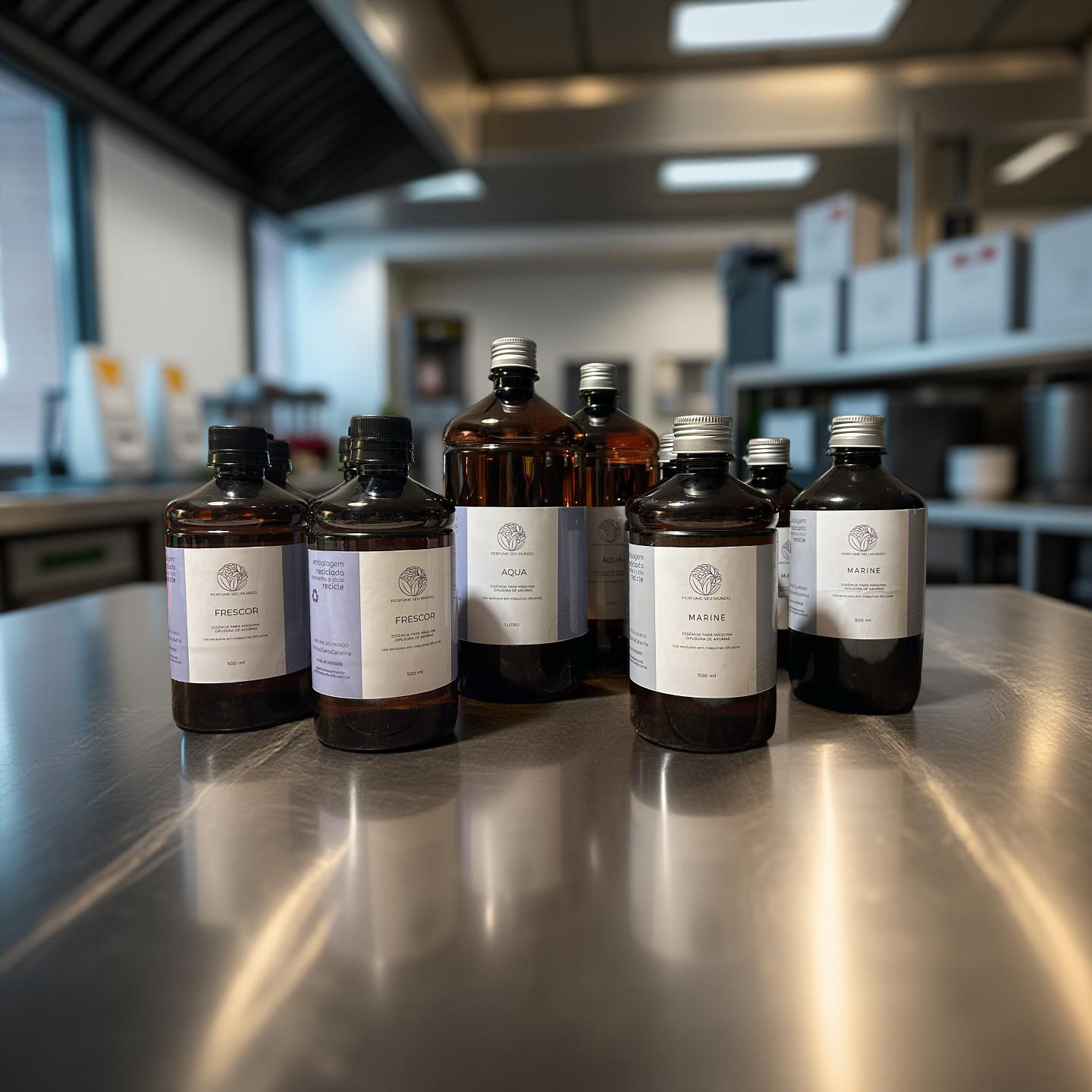 Essências Perfume Seu Mundo em frascos âmbar